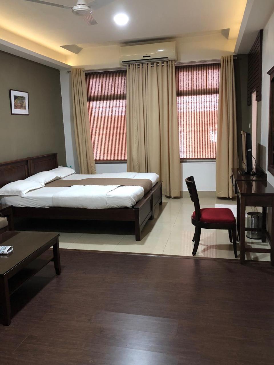 Hotel Ketan Pune Exterior foto